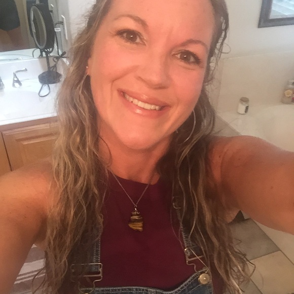 Meet your Posher, Marla - Picture 1 of 1